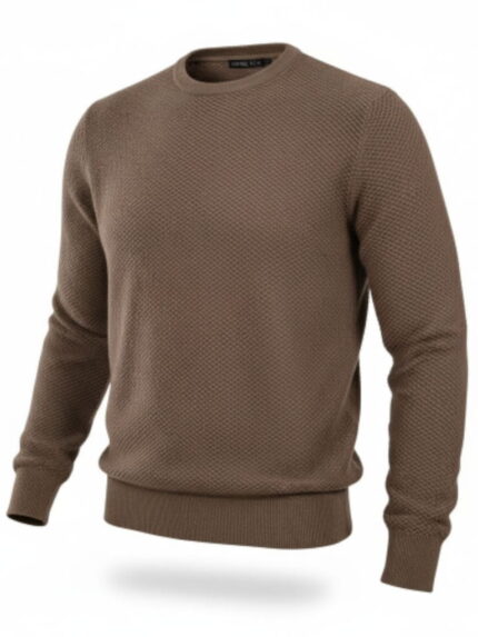 Brązowy sweter męski